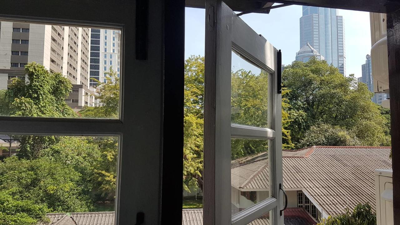 D瓦琳狂欢中心酒店 曼谷 外观 照片